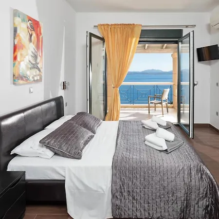 Anna Nissaki By Vintage Travel *