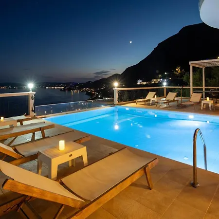 Anna Nissaki * Nisaki (Corfu)