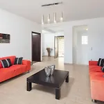 Vila Anna Nissaki